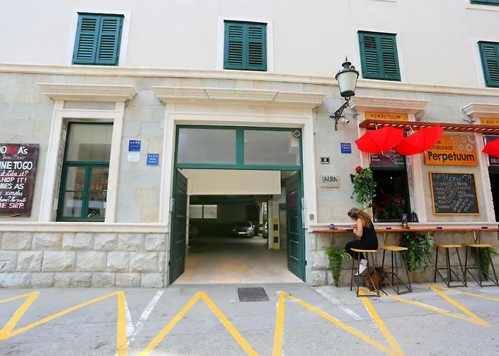 Luxury Apts Leone Centre * Σπλιτ