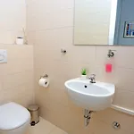 Luxury Apts Leone Centre Daire Split