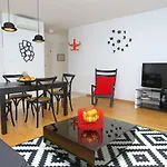 Luxury Apts Leone Centre Lägenhet
