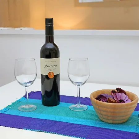 アパート Luxury Apts Leone Centre