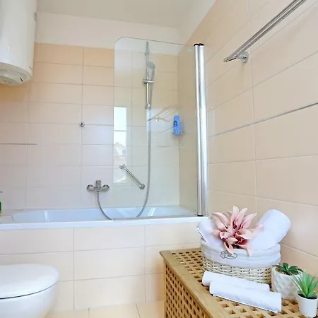 Luxury Apts Leone Centre * スプリト