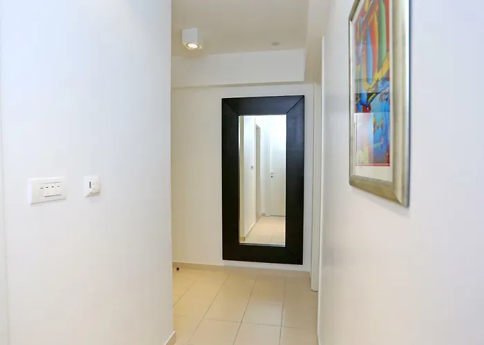 Luxury Apts Leone Centre * Split