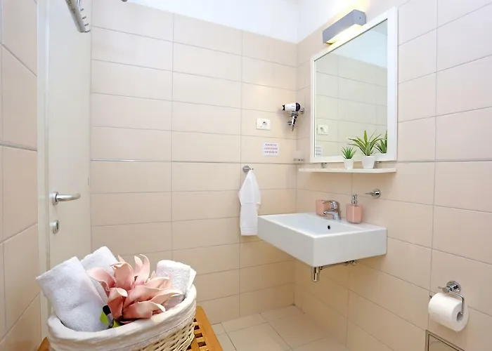 Luxury Apts Leone Centre سبليت