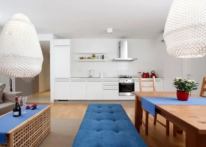 Luxury Apts Leone Centre Apartment *