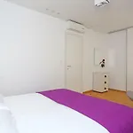 Appartamento Luxury Apts Leone Centre *