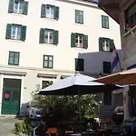 Appartamento Luxury Apts Leone Centre